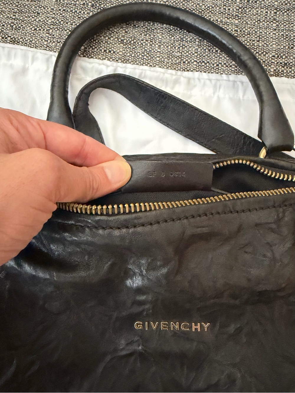 Givenchy Leather Pandora Medium - Picture 5 of 7